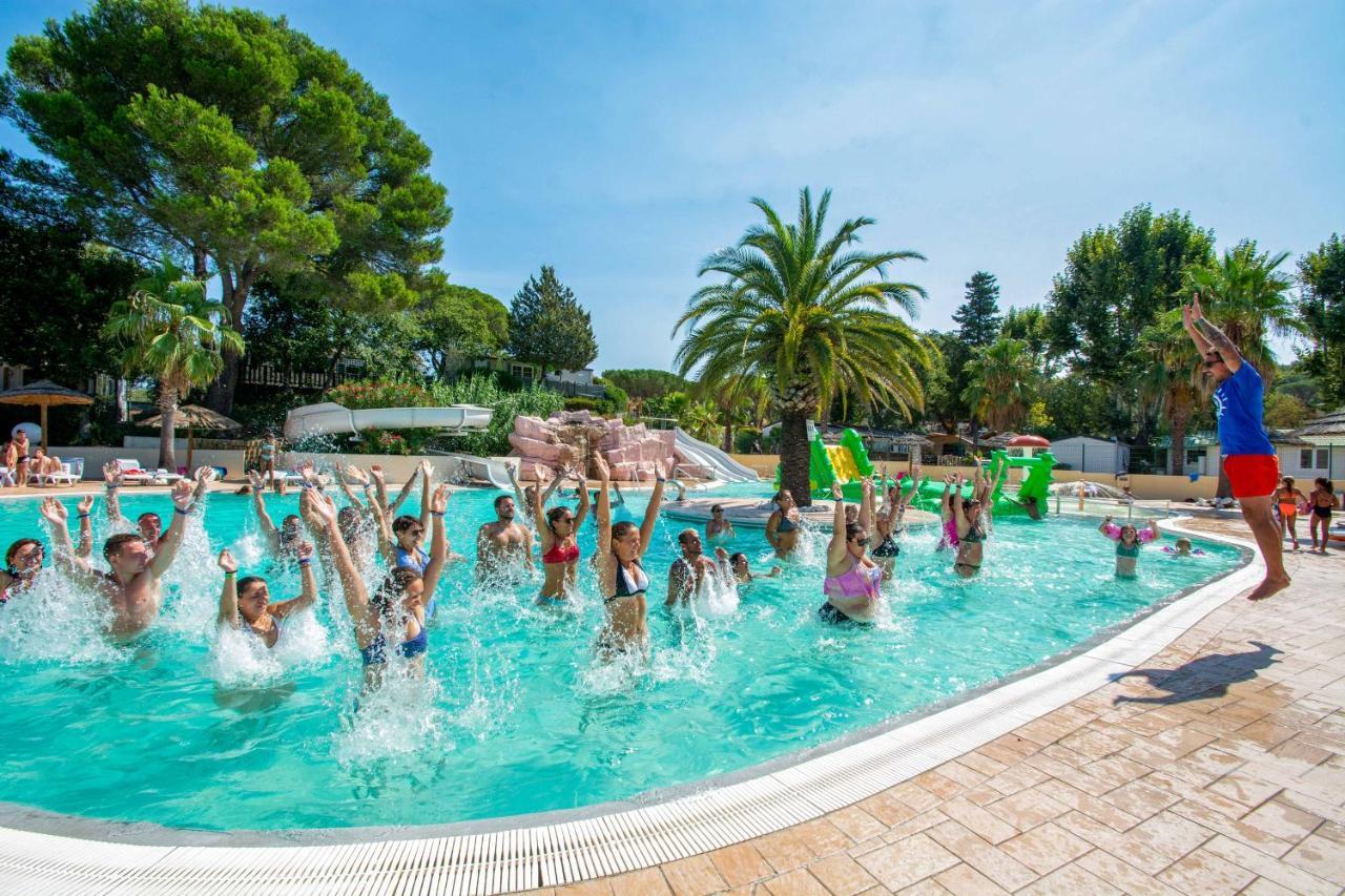 Hotel Camping Site de Gorge Vent à Fréjus Extérieur photo