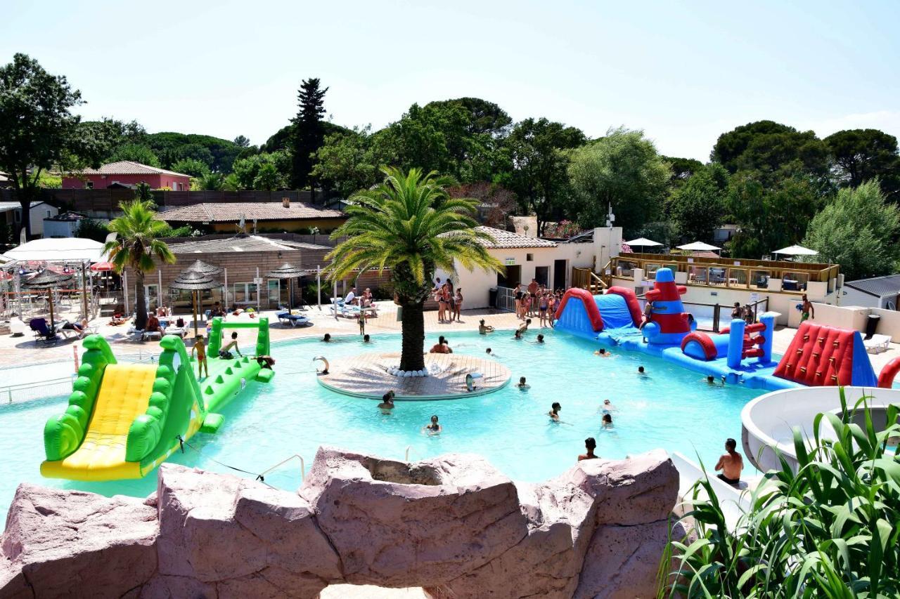 Hotel Camping Site de Gorge Vent à Fréjus Extérieur photo